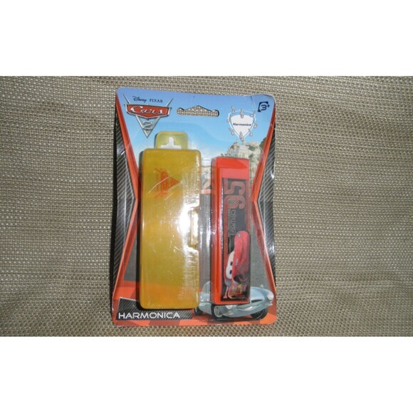 NEW by DISNEY PIXAR, CARS 2 MOVIE, HARMONICA WITH YELLOW CASE (AGES 3+) - Picture 3 of 8